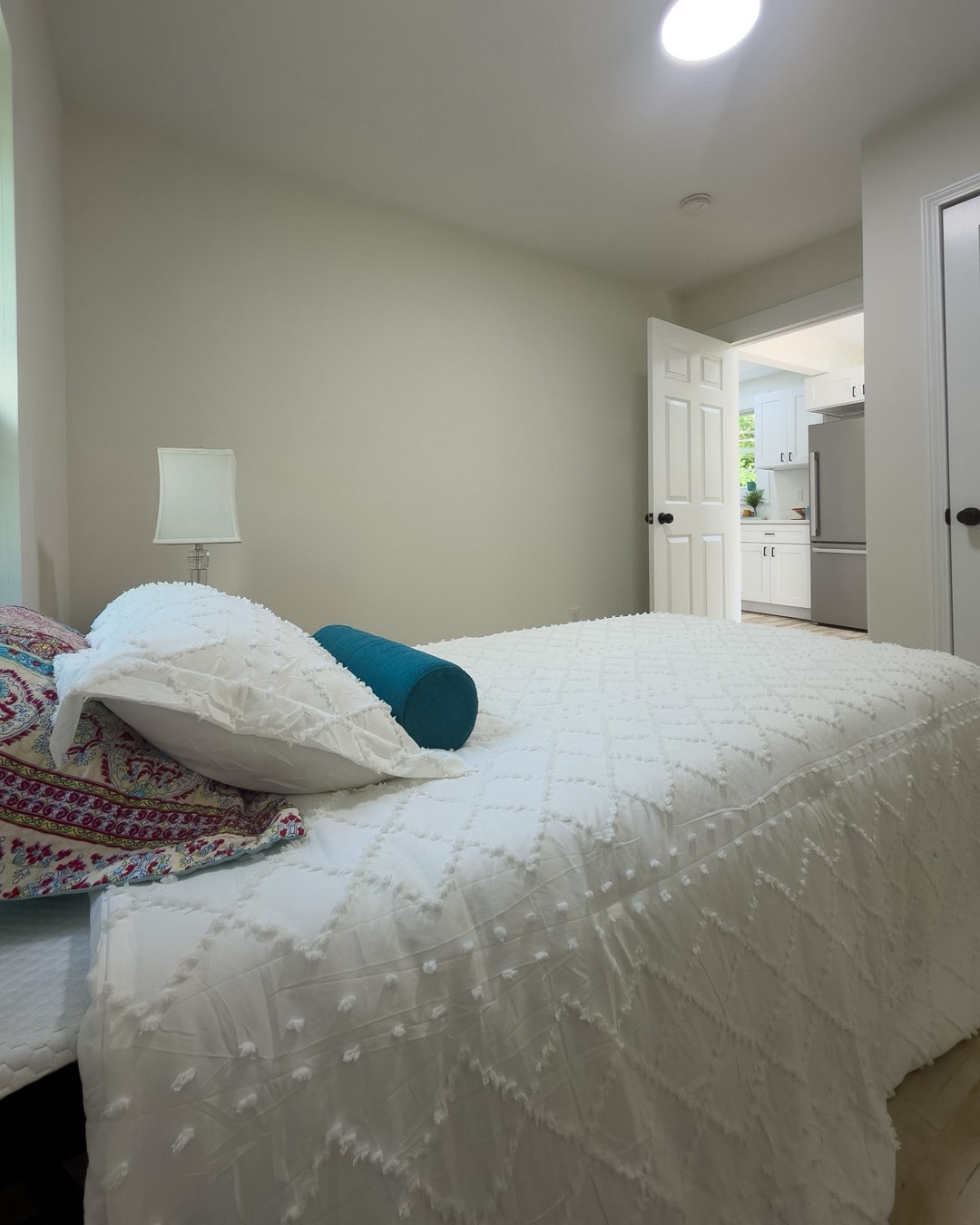 Second bedroom, second angle